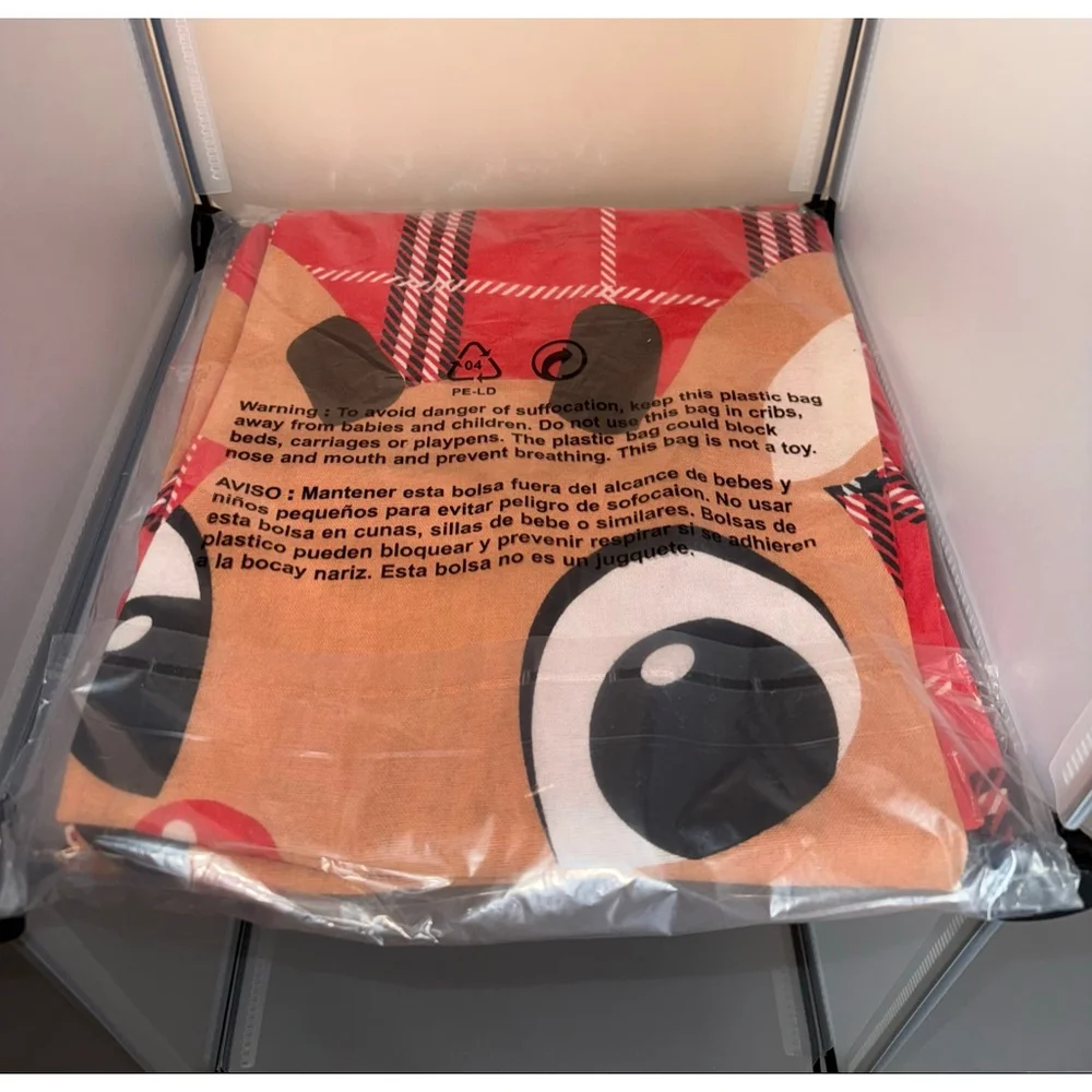 Rudolph The Red Nosed Reindeer Kitchen Christmas Cooking Apron NWT
